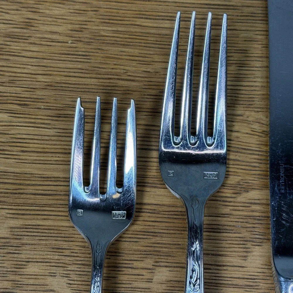 Retroneu Tuileries Leaf Garden Flatware 5 Piece Place Setting Dinner Service